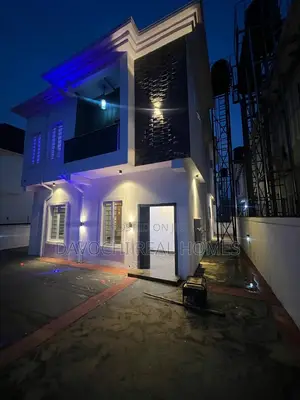 4 Bedroom Fully Detached Duplex for Sale