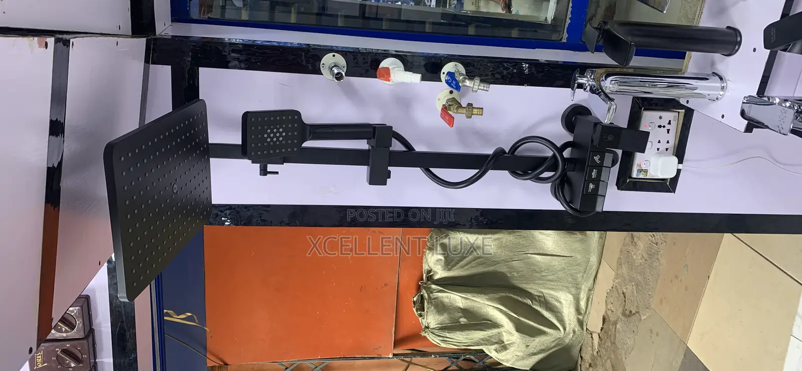 Matt Black Pressing Shower