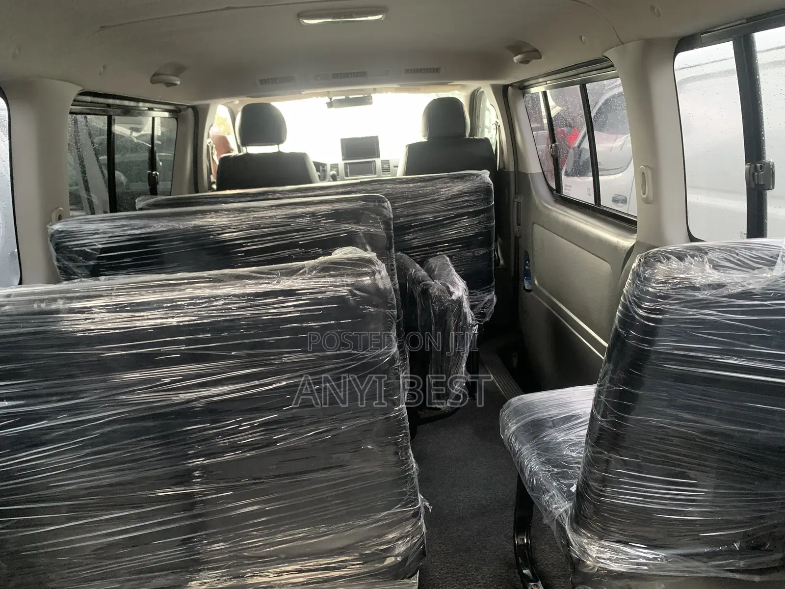 Toyota HiAce 2008 White