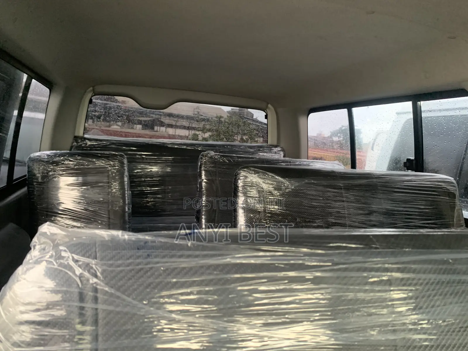 Toyota HiAce 2008 White