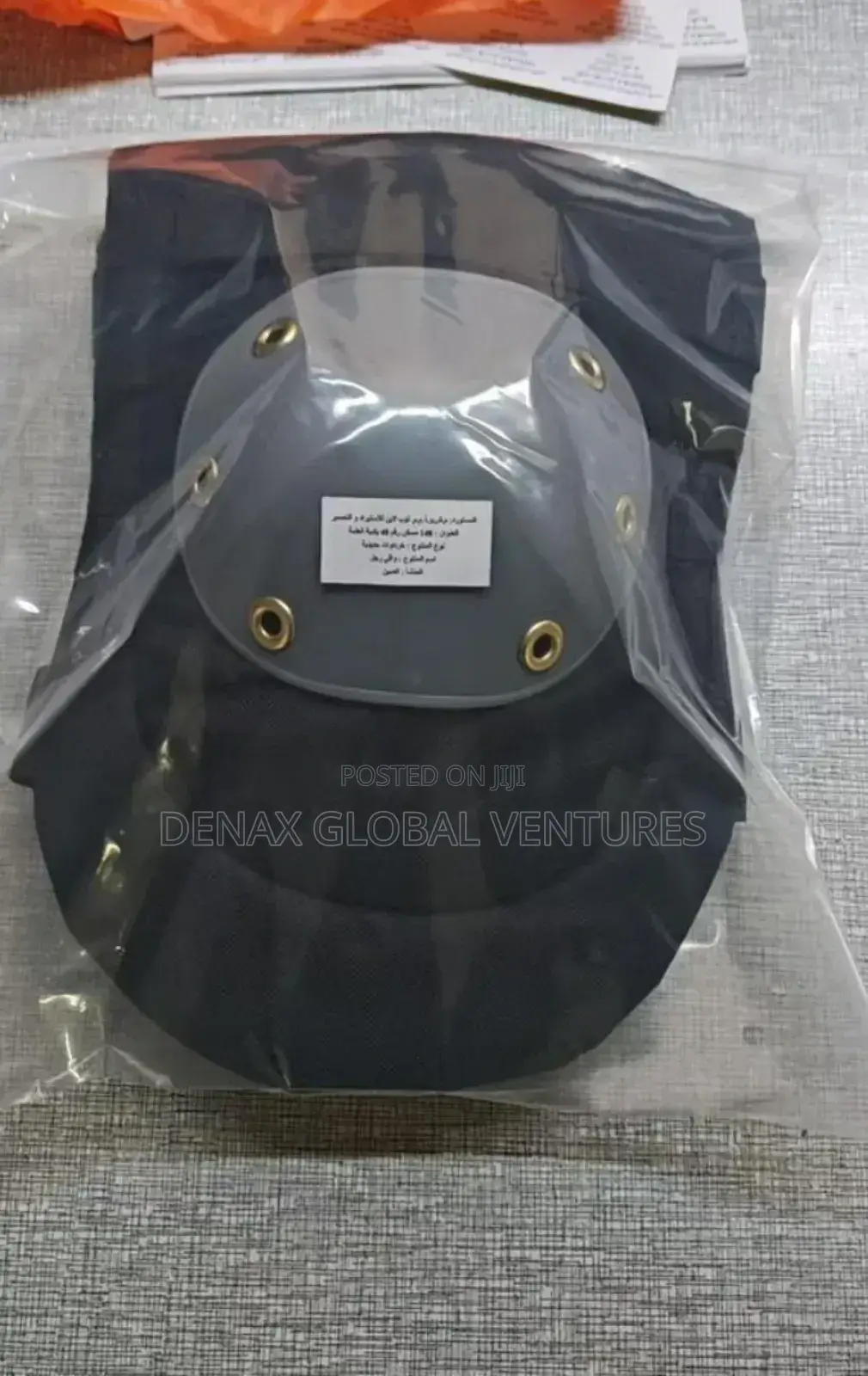 Knee Pad .