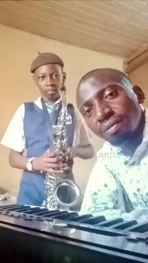 Photo - Music Tutor With 20 Years Experience – Piano, Sax Theory