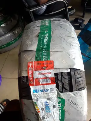 255 50 R19 Brandnew Tire