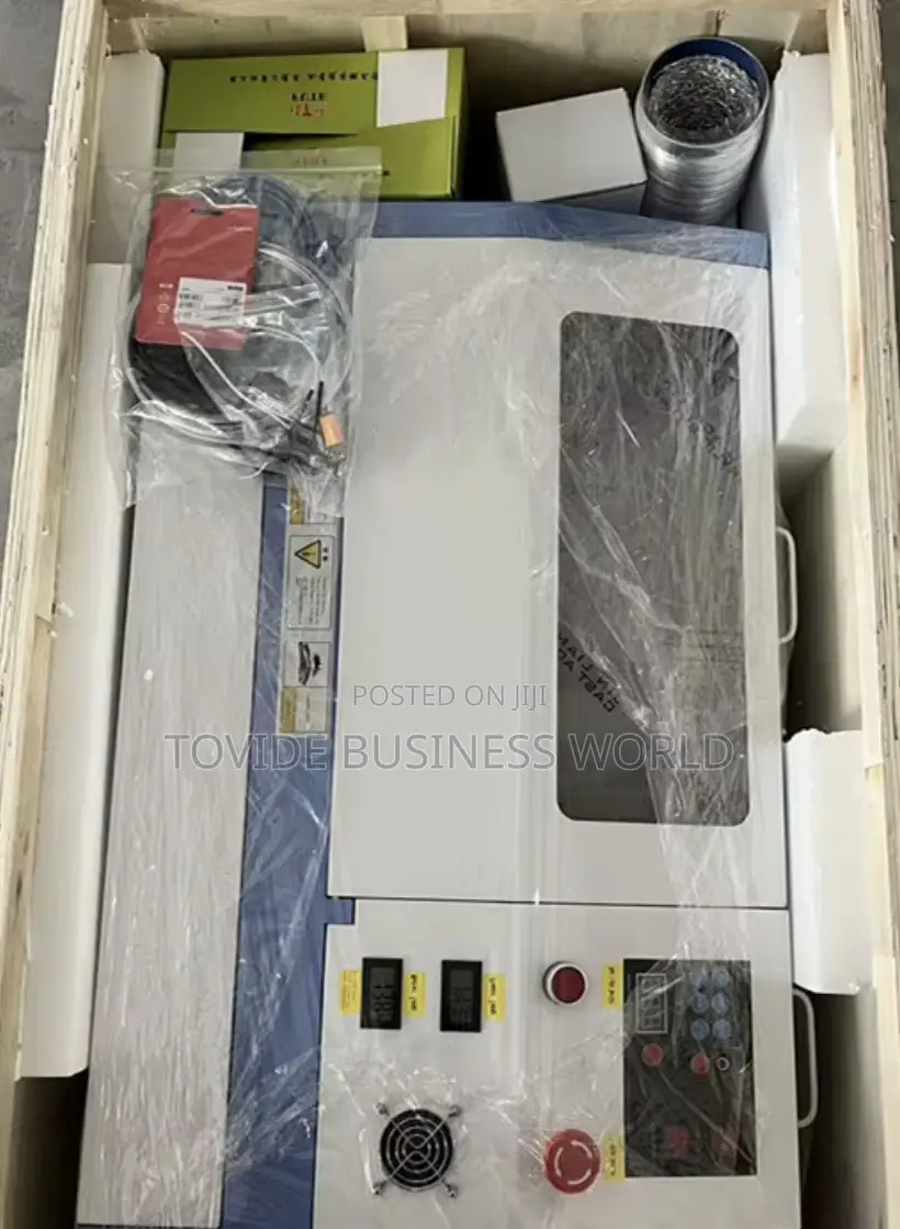 40w 300mm X 200mm Co2 Laser Cutter and Engraving Machine