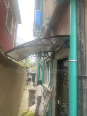 Entrance Shade