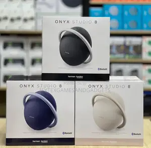 Onyx Studio 8