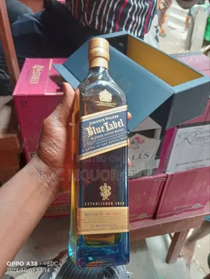 Blue Label by 12 Bottles