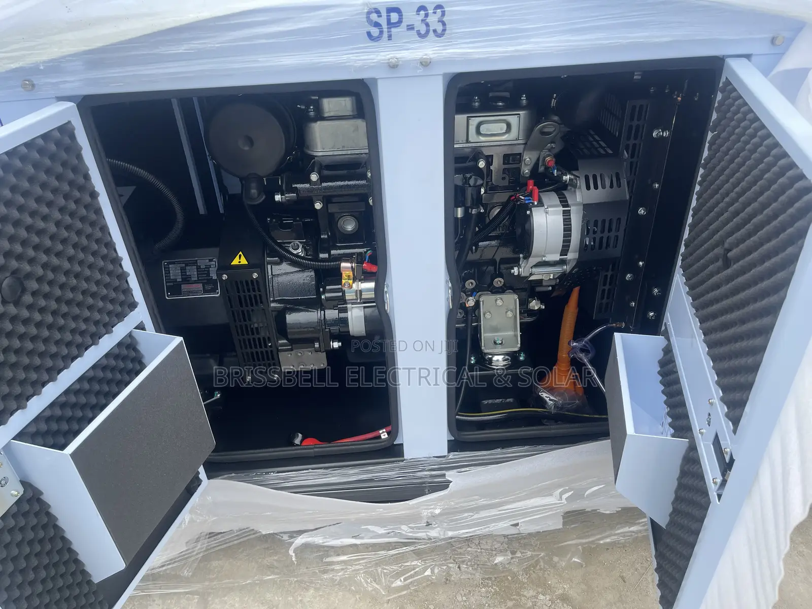 Silent England Perkins Soundproof Diesel Generator 33kva