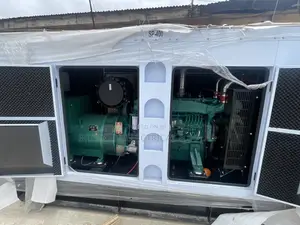 Silent England Perkins Soundproof Diesel Generator 400kva