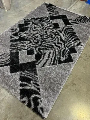 Center Rugs