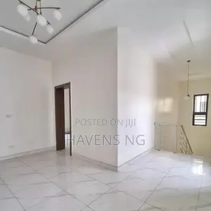 4bdrm Duplex in Lekki Phase 2 for sale