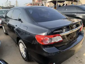 Toyota Corolla 2013 Blue