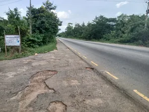 200acres of Land Facing Ilesha/Ile-Ile Express Way Opposite Wosem Chuc