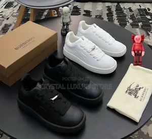 Burberry Quality Luxury Men Sneakers