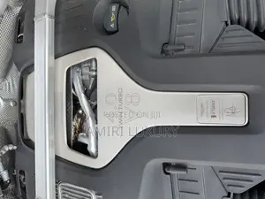 Aston Martin DBX 2021 Black