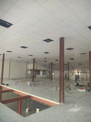 Suspended Ceiling With Grids