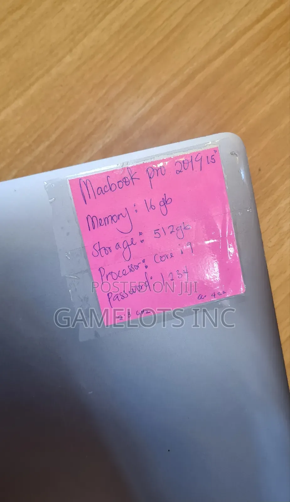 Laptop Apple MacBook Pro 2019 16GB Intel Core i9 SSD 512GB