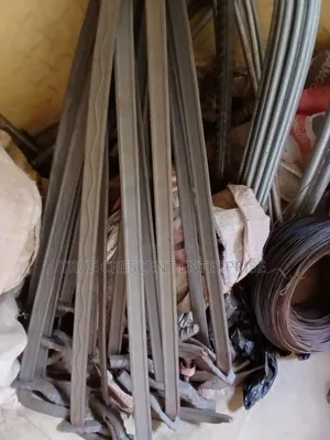 F Clamp or Bar Clamp