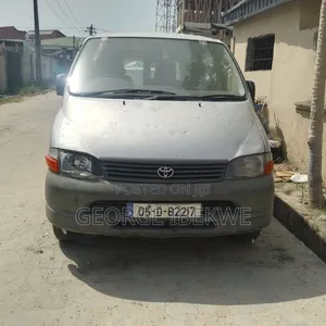Photo - Toyota HiAce 2008 Grey