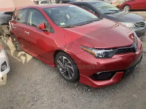 Scion iM Base 2016 Red