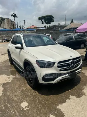 Mercedes-Benz GLE-Class 2019 White