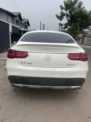 Mercedes-Benz GLE-Class 2016 White