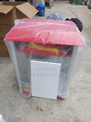 Industrial Popcorn Machine 80z