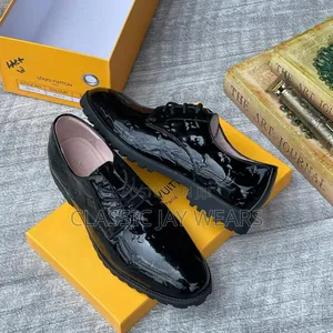 Louis Vuitton Shoe Collections in Sizes for Men