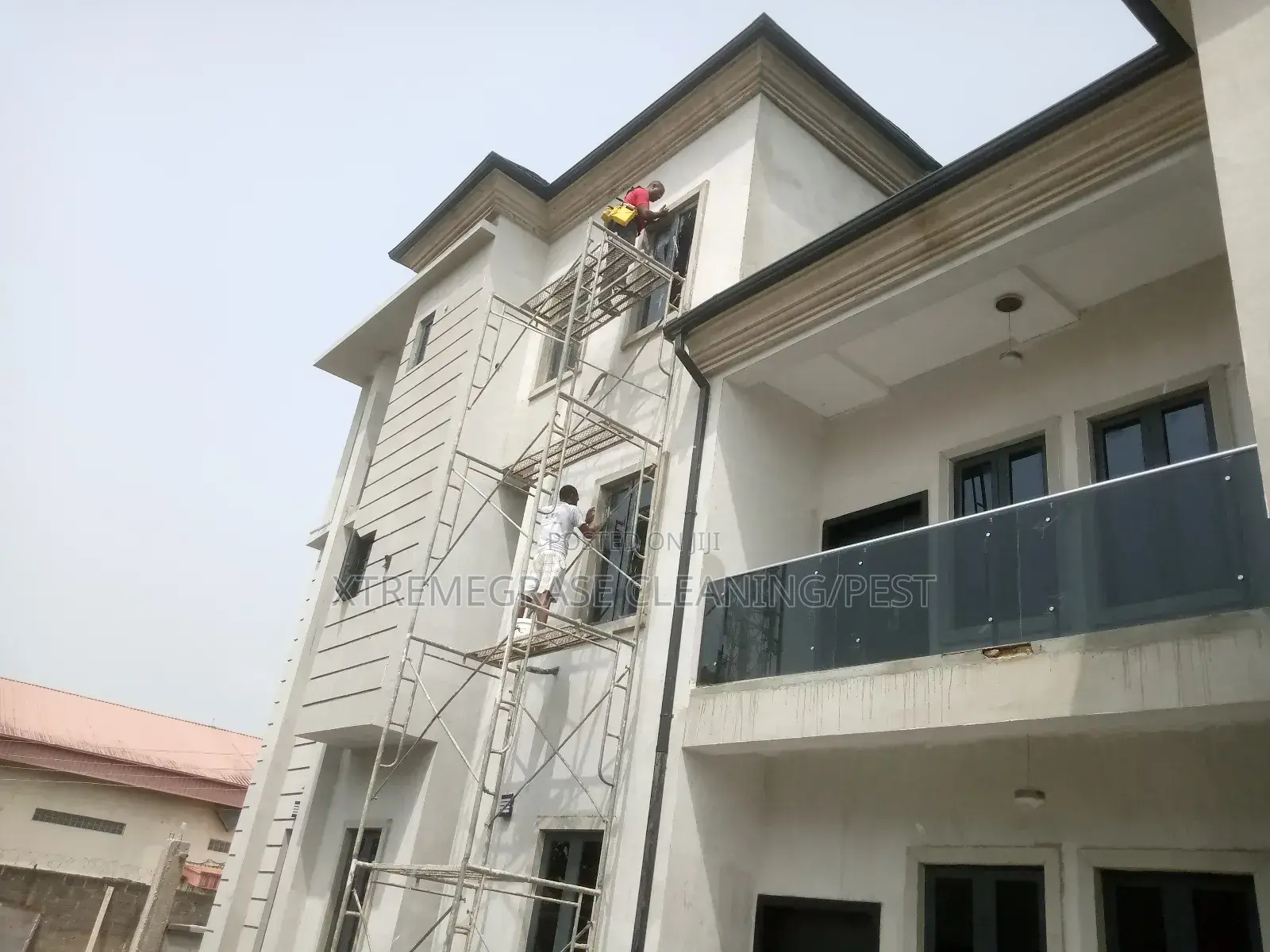 Residential, Industrial and Post Construction Cleaning