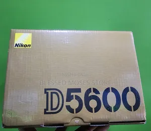Nikon D5600 With 18-55 Lens