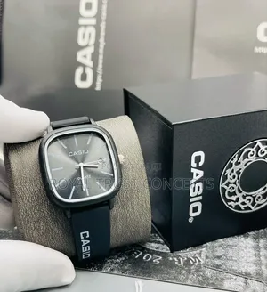 Analogue Rubber Casio Wristwatch