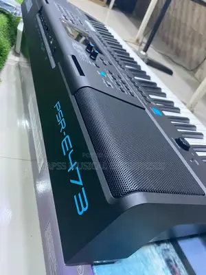 Yamaha PSR-E473, a 61-Key Portable Keyboard