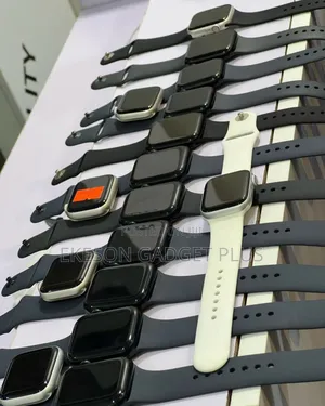 Photo - Neatly Used Apple Iwatch Series Available in 40mml