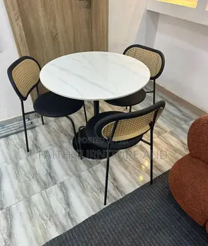 3 Seaters Dining Table for Home