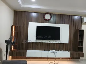 A Classic Tv Console Done and Dusted،
