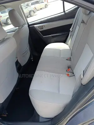 Toyota Corolla LE 4dr Sedan (1.8L 4cyl CVT) 2016 Gray