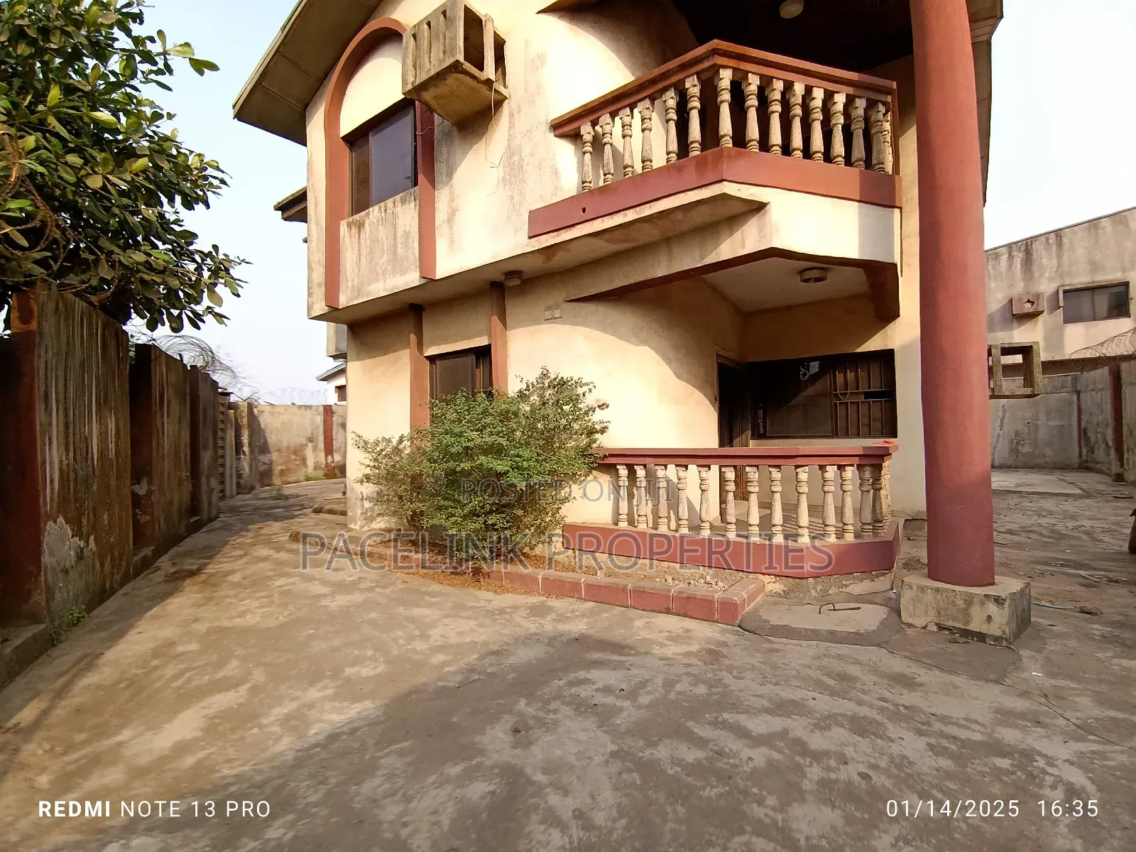 5bdrm Duplex in Gowon Estate, Ipaja Road for sale