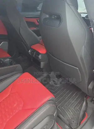 Lamborghini Urus 2021 Black