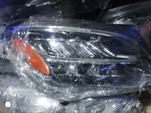 Mercedes Benz C300 Headlights 2020