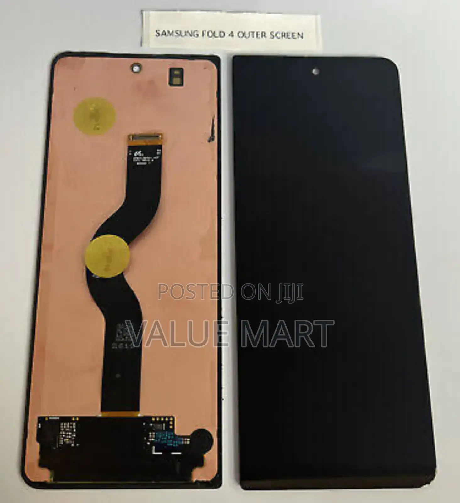 Samsung Galaxy Fold 4 Outer Screen
