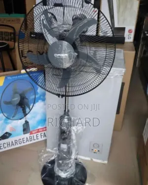 Photo - Qasa 18" Rechargeable Ac/Dc Fan