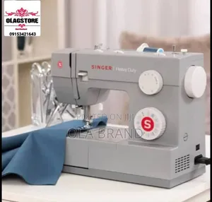 Singer Heavy Duty 4423 Wig Sewing Machine