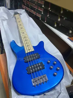 Photo - Original Alvarez Five Strings Bass Guitar