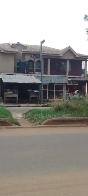4bdrm Duplex in Abesan for sale