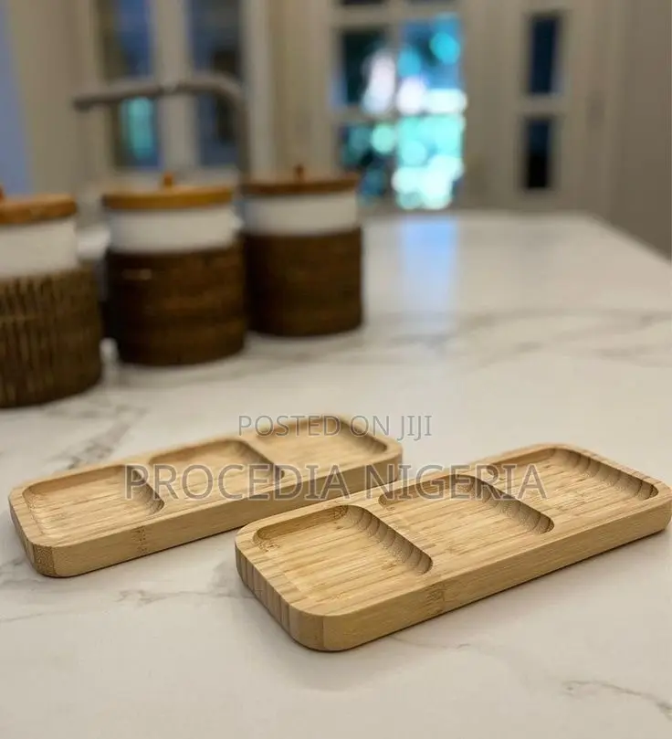 3-Grid Rectangular Wooden Snack Tray