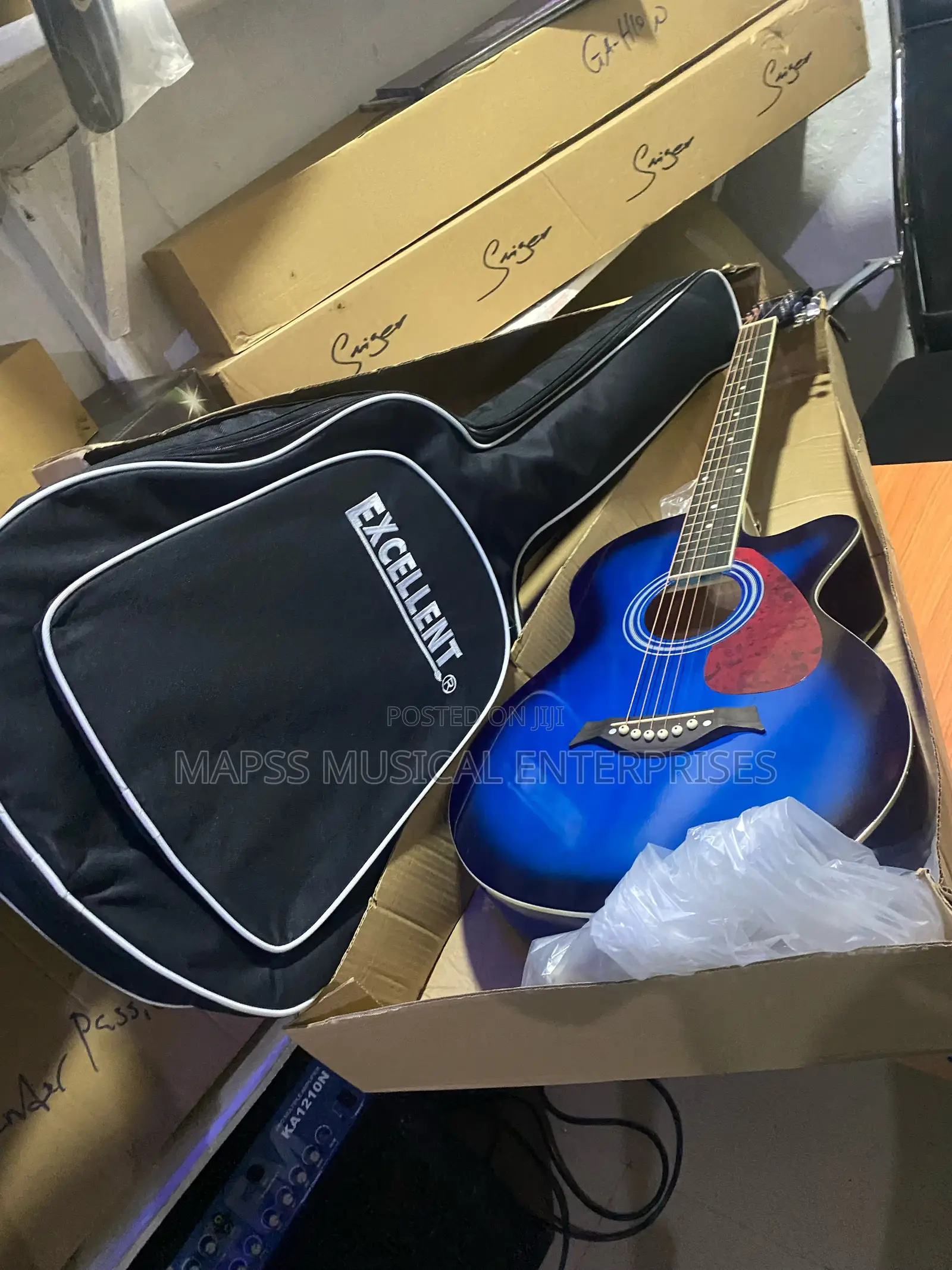 Acoustic 40” Guitar