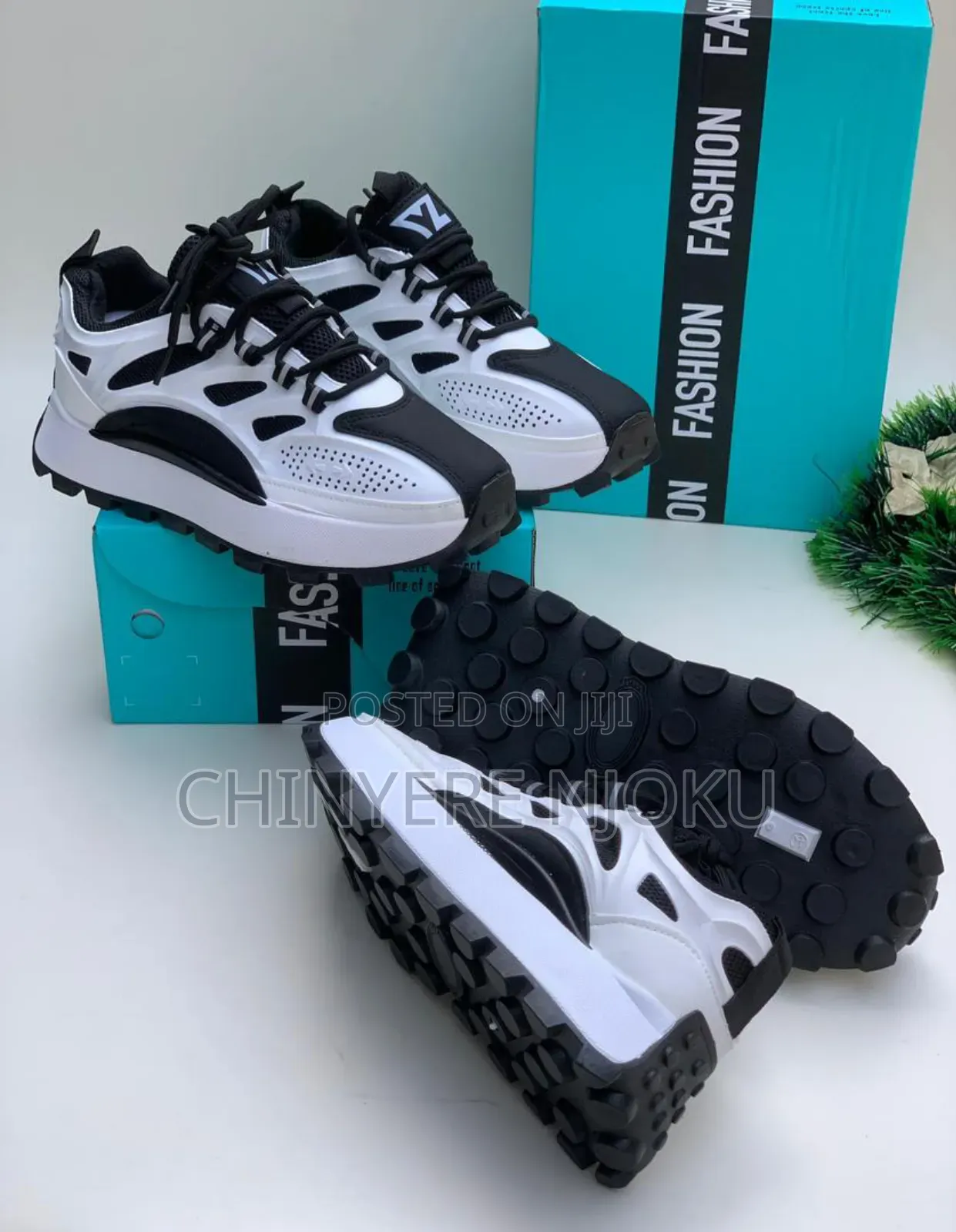 Unisex Nike Sneakers
