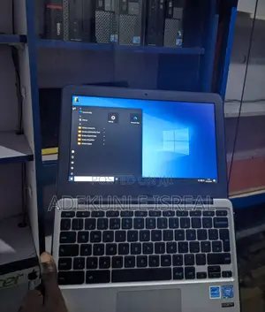 Photo - Laptop Asus Chromebook C423 4GB Intel Core M SSD 16 GB