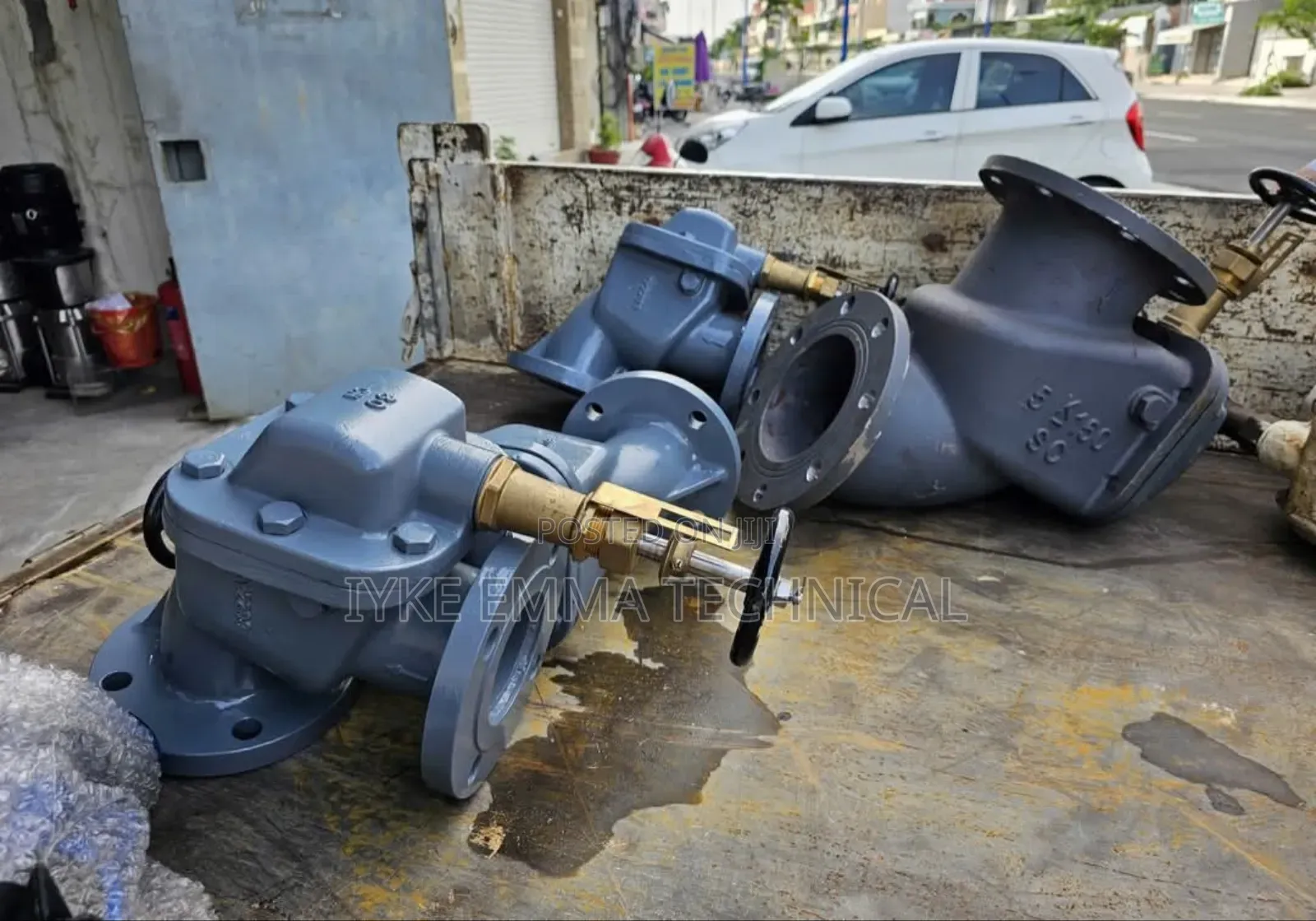 Storm Valve Angled Type With Handle