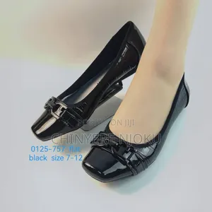 Three Shows Flat Shoes